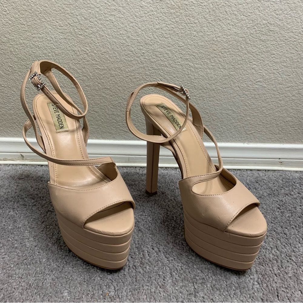 Steve Madden Nude Platform Sandals
